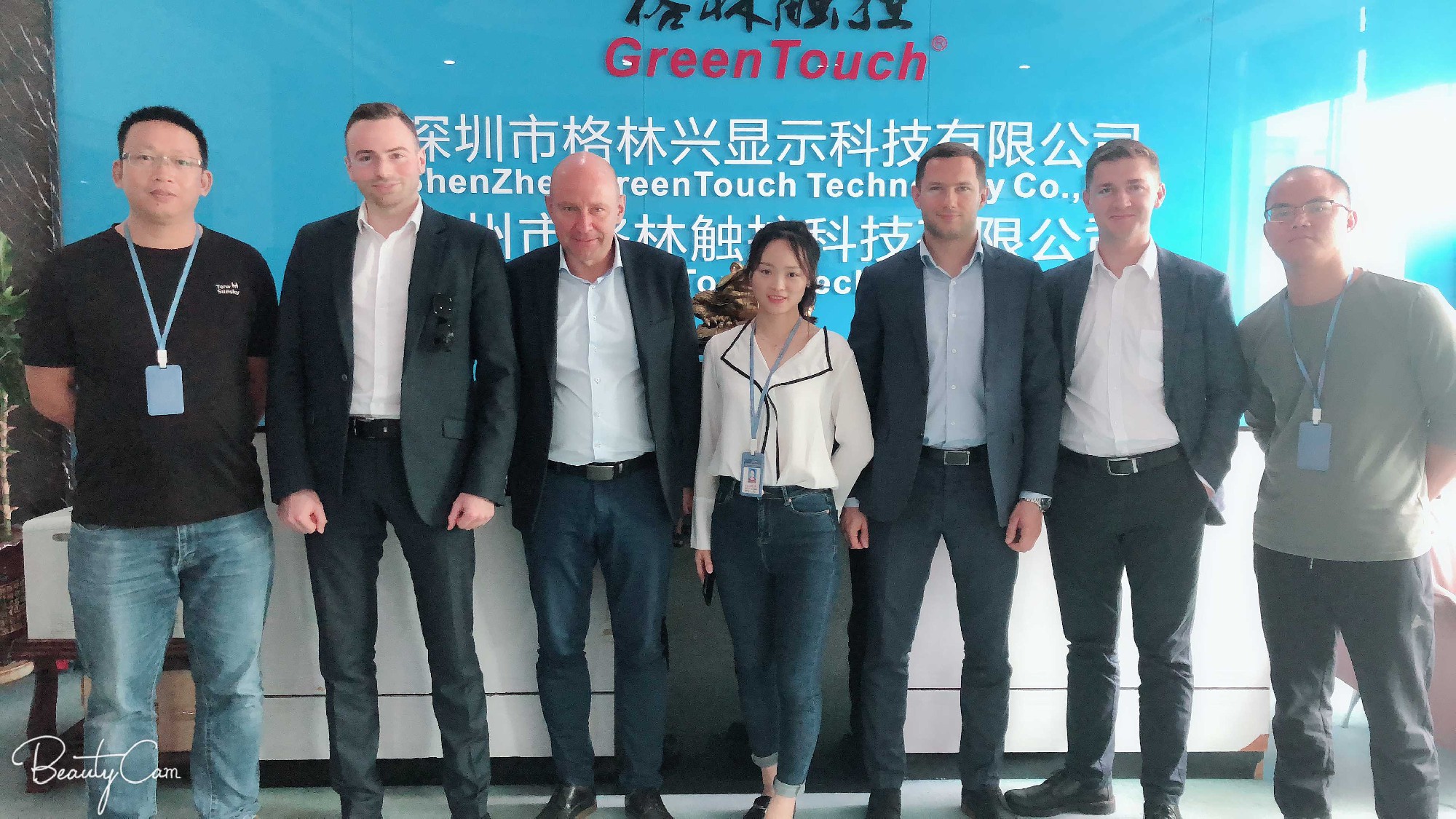In July 2019, Polish customers visited our company to discuss business and visit and guide